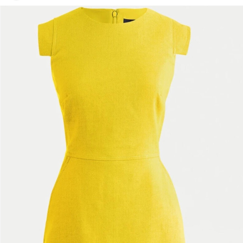 Stretch linen dress